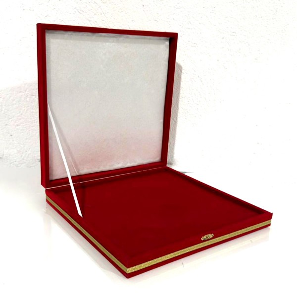 28x28cm Kırmızı Tabak Kutusu