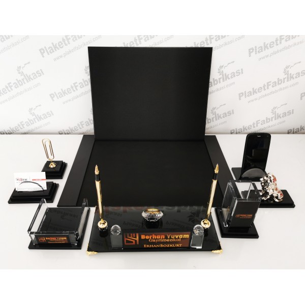 Kapaklı Sümen Kristal Masa Seti