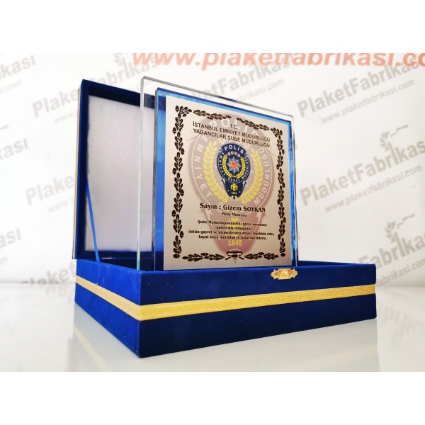 17x18 xm Polis Tayin Kutulu Kristal Plaket 