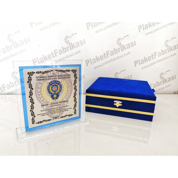 17x18 xm Polis Tayin Kutulu Kristal Plaket 
