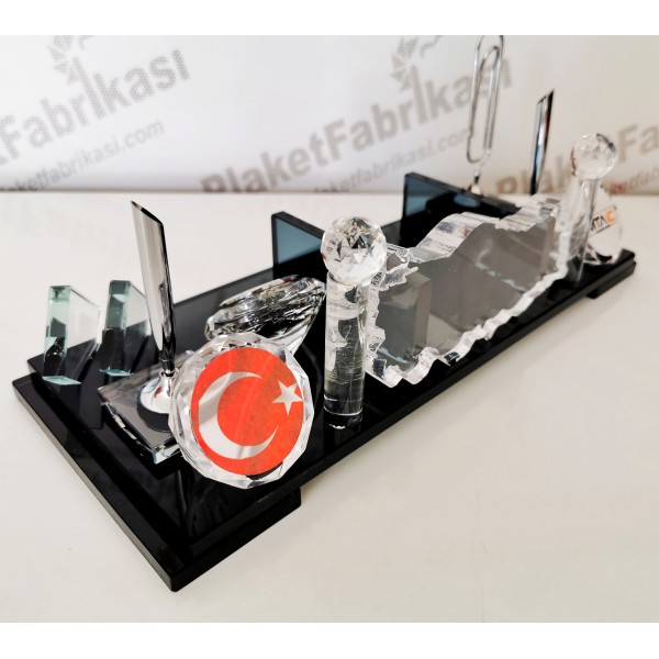 Türkiye Haritalı Kristal Masa İsimliği
