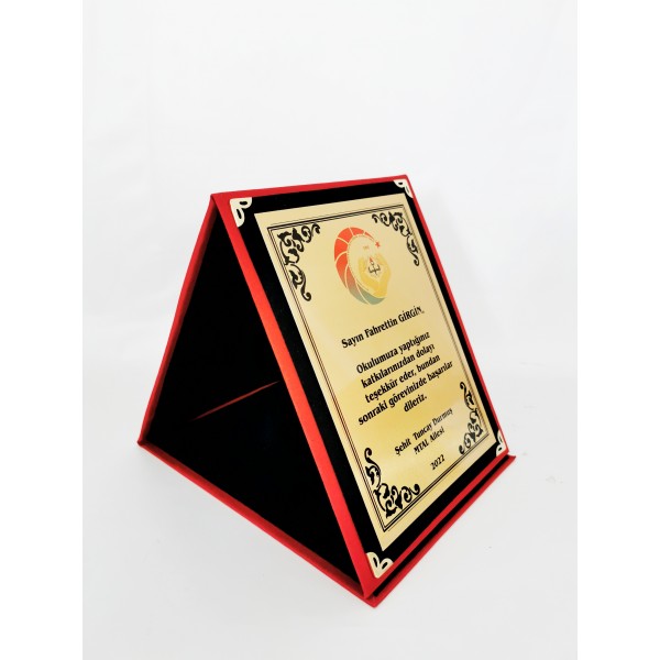 9x12 cm Şapkalı Model Albüm Plaket Kırmızı